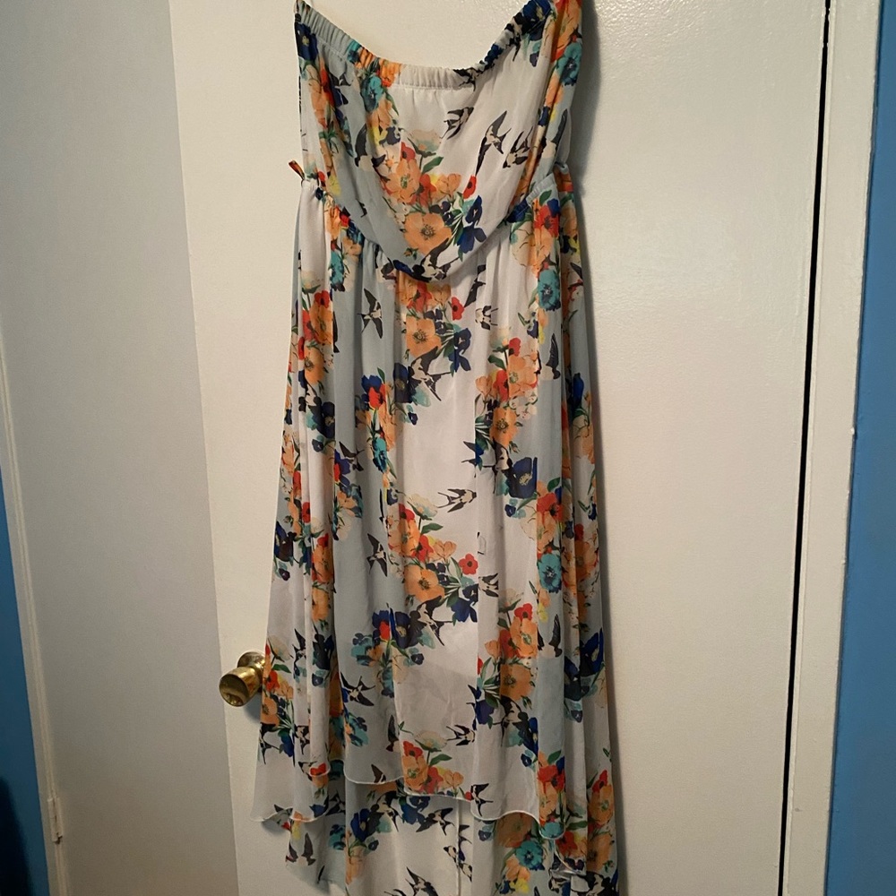 Strapless flower dress from Forever 21